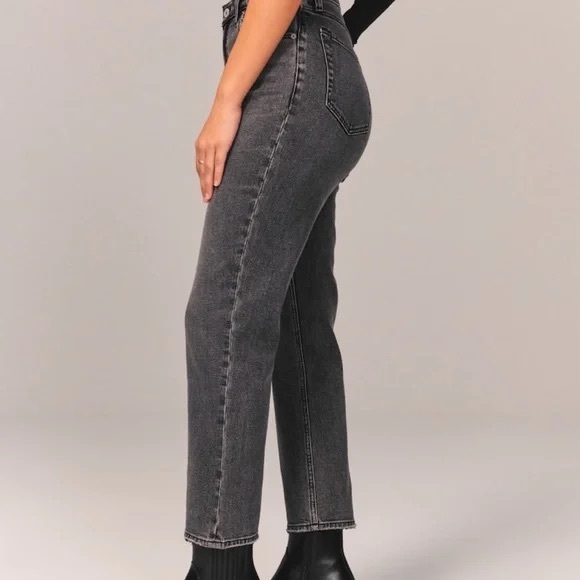 Abercrombie and fitch Curve Love Ultra High Rise Ankle Straight Washed Grey 27 - Picture 2 of 16